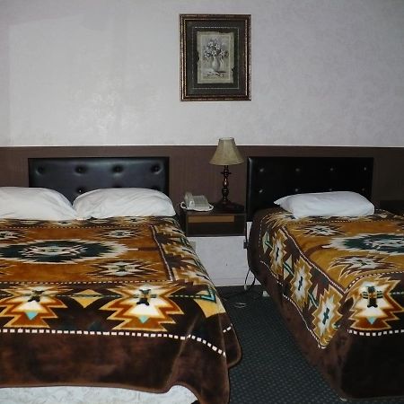 Sheridan Lawrence M Hotel Fort Vermilion Εξωτερικό φωτογραφία